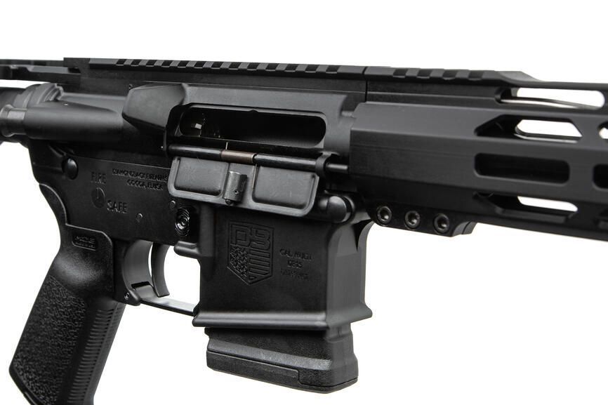 Карабін нарізний Diamondback DB15 BLACK кал.223 REM 16'' M-LOK Mid-length