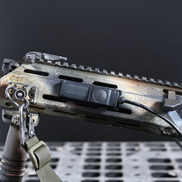 Выносная тактическая кнопка VIDEX VLF-ARM-01 к фонарику